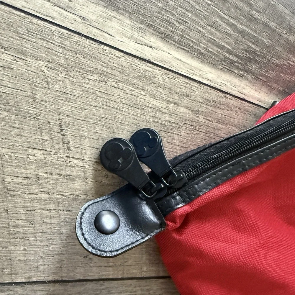 VTG Walt Disney World Resort Parks Mickey Mouse Carry On Duffle Bag Faux Leather - Picture 11 of 12